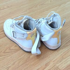 Holographic detailed AF1's